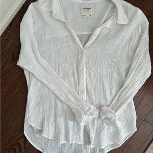 Abercrombie & Fitch Women's Cream Button-Down Shirt